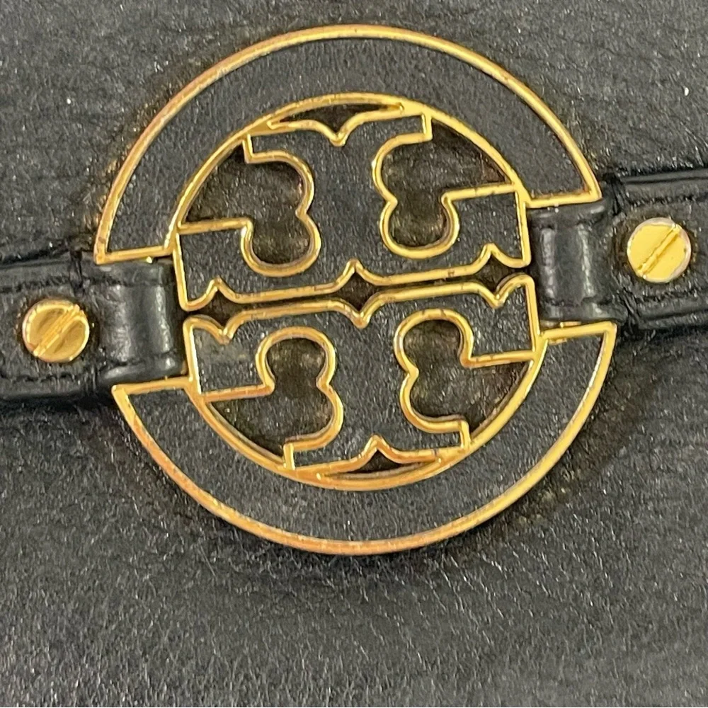 Tory Burch Black Leather Amanda Flap Continental Wallet - Picture 2 of 11